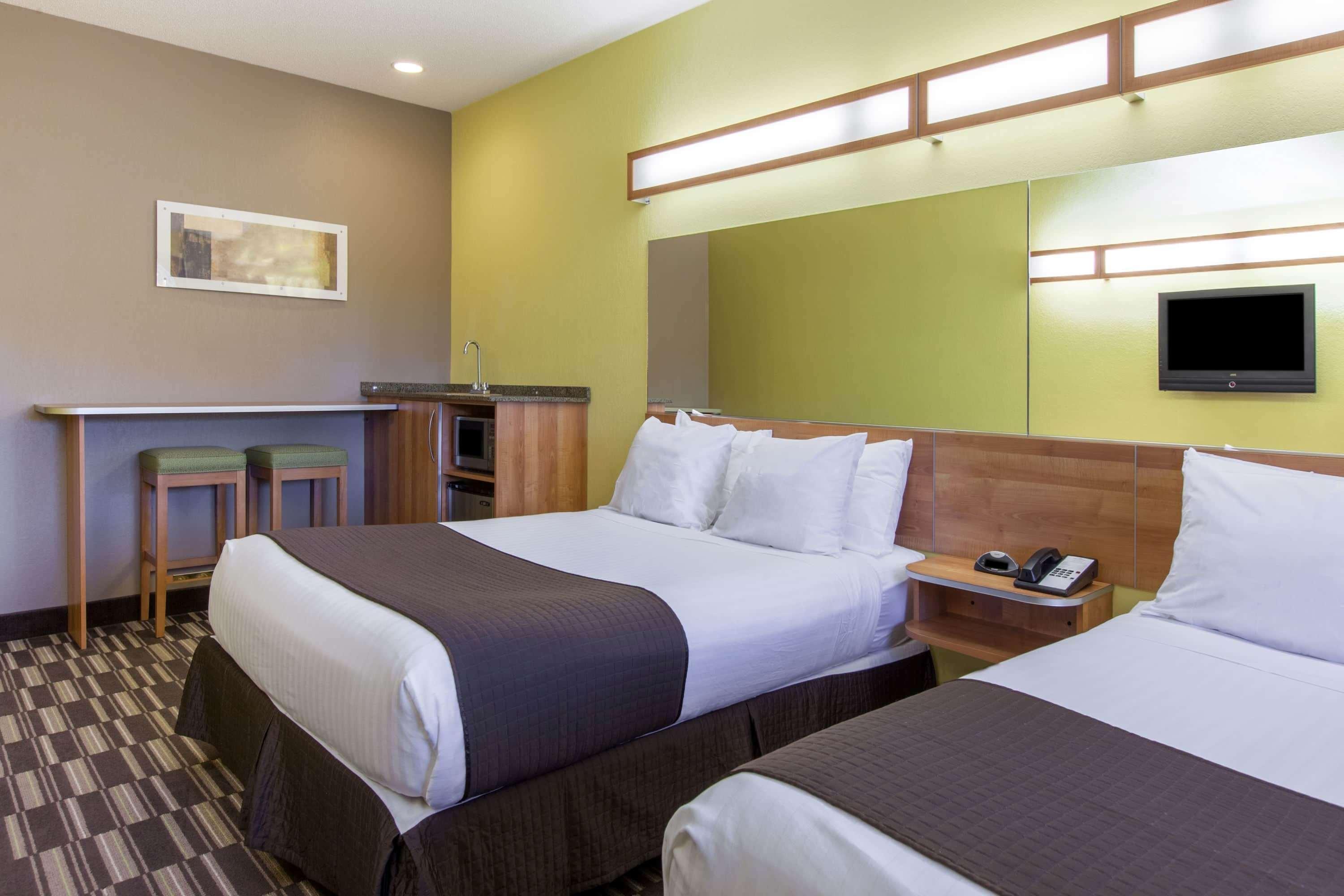 Microtel Inn & Suites By Wyndham Johnstown Εξωτερικό φωτογραφία