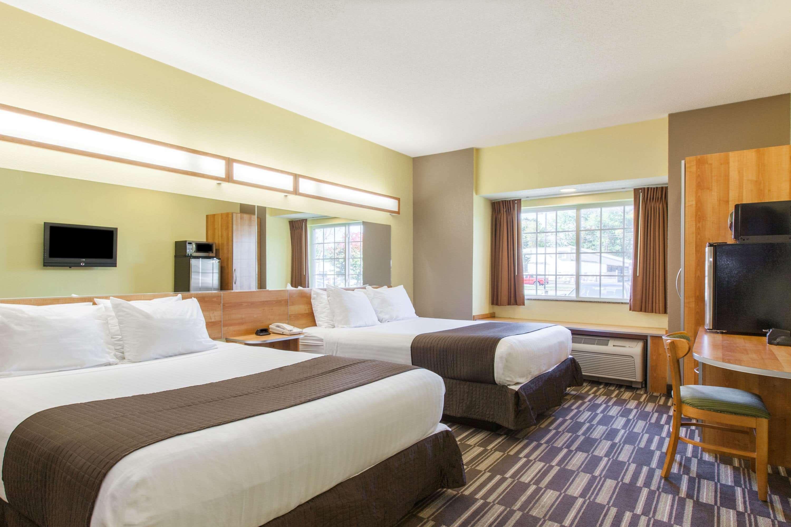 Microtel Inn & Suites By Wyndham Johnstown Εξωτερικό φωτογραφία