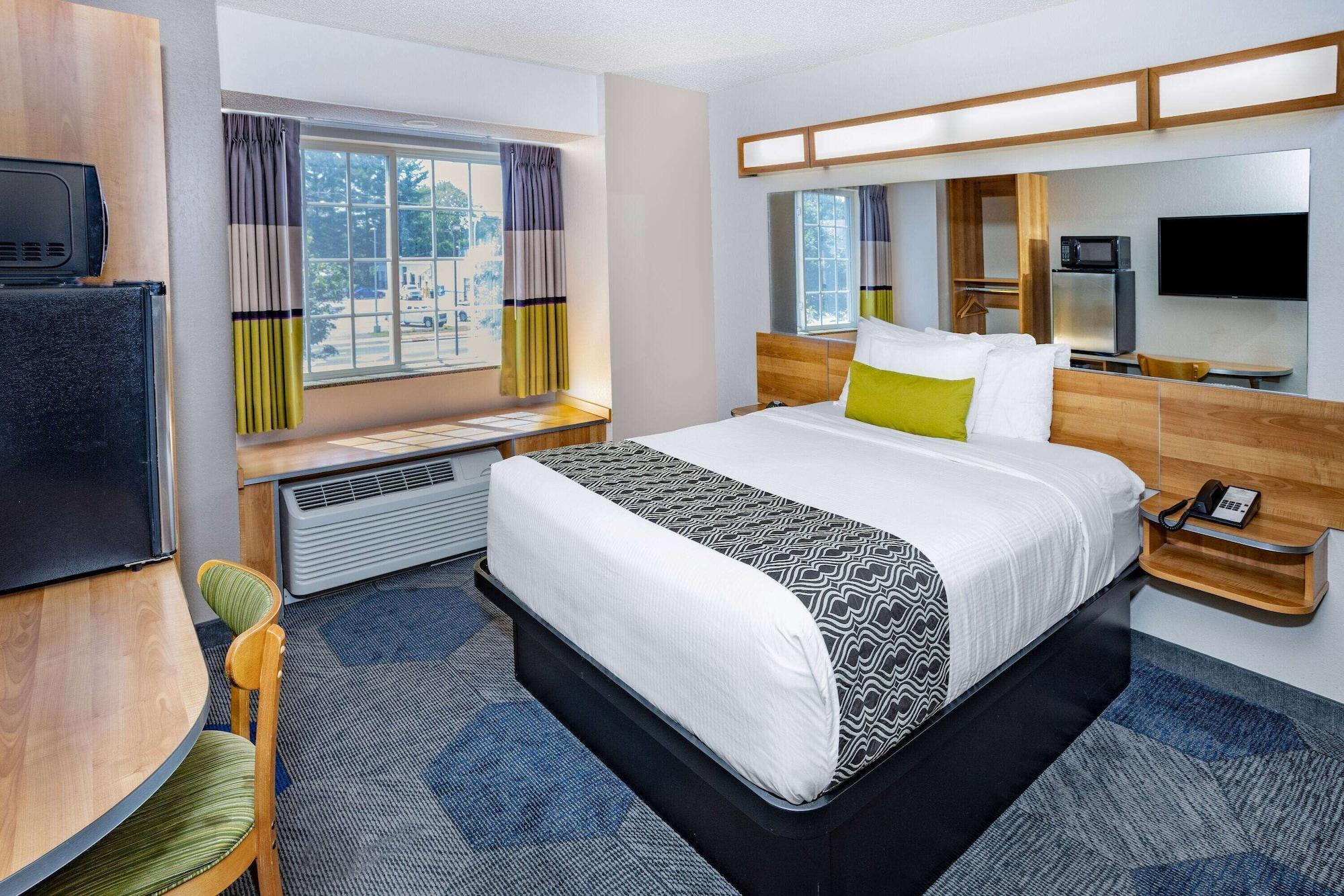 Microtel Inn & Suites By Wyndham Johnstown Εξωτερικό φωτογραφία